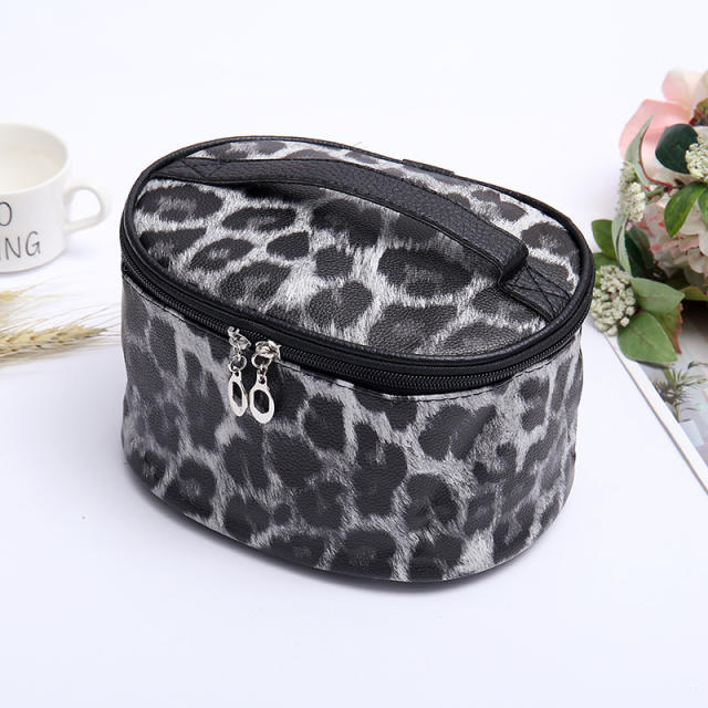 Vintage leopard zebra pattern wash bag cosmetic bag