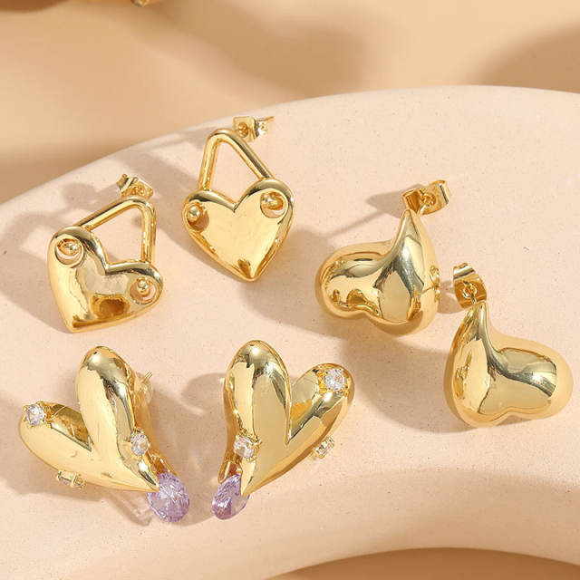 14KG chunky heart copper studs earrings