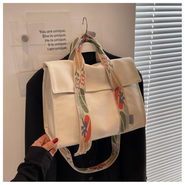 Korean fashion plain color canvas handbag