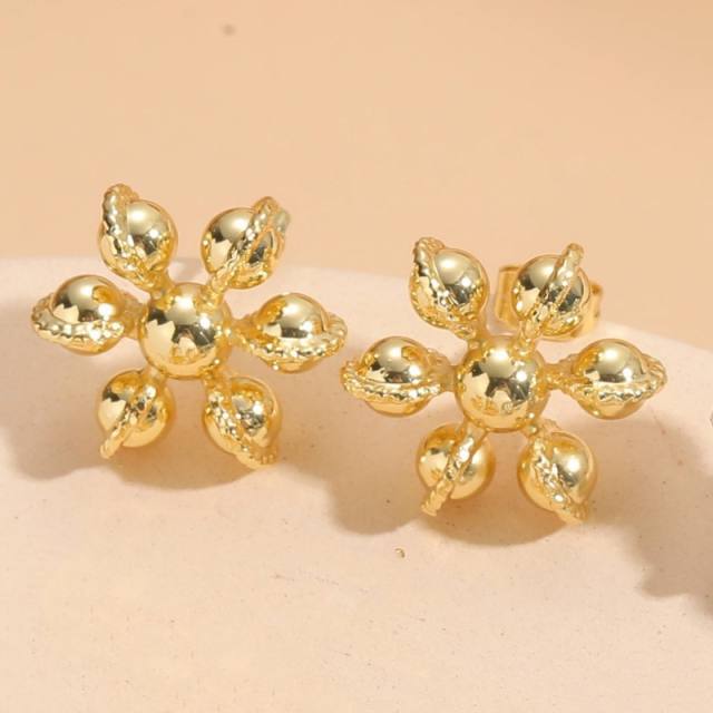 14KG copper unique flower petal studs earrings