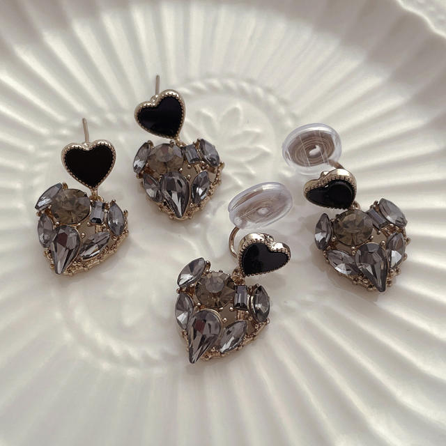 Black cubic zicon heart copper earrings clips on earrings