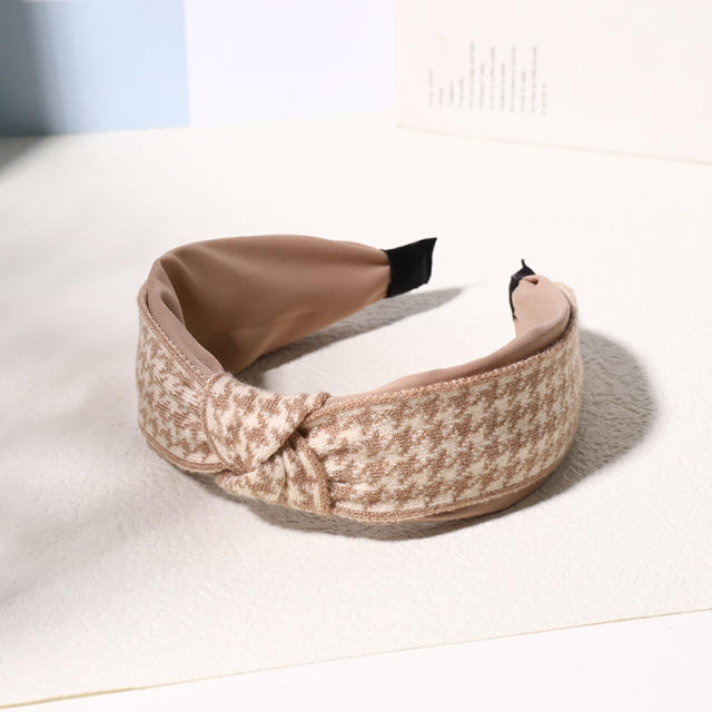 Beige color series knot plaid headband