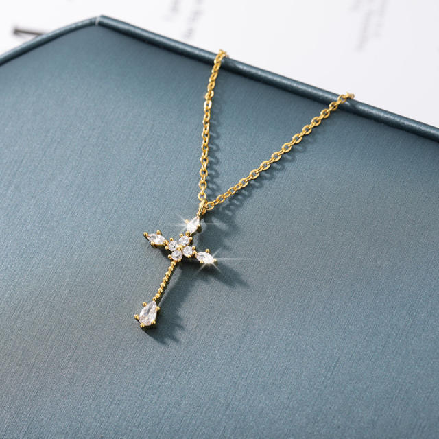 Classic zircon diamond cross stainless steel chain necklace