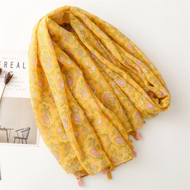 New design warm yellow color women fashion scarf