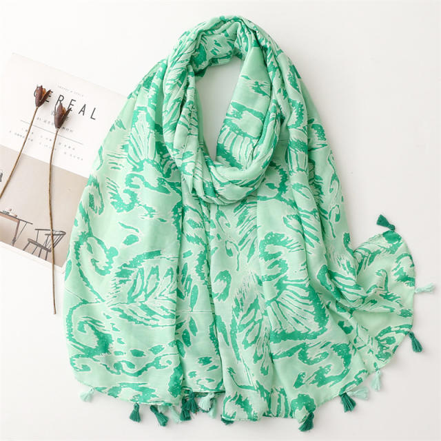 Hot sale plain color pattern women fashion scarf