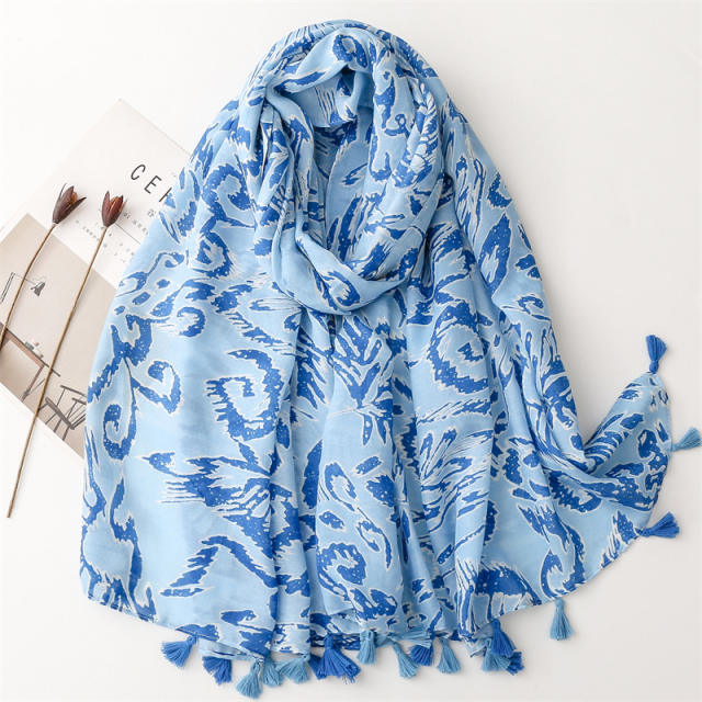 Hot sale plain color pattern women fashion scarf