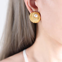 Imiatiaon pearl moonstone stainless steel round studs earrings