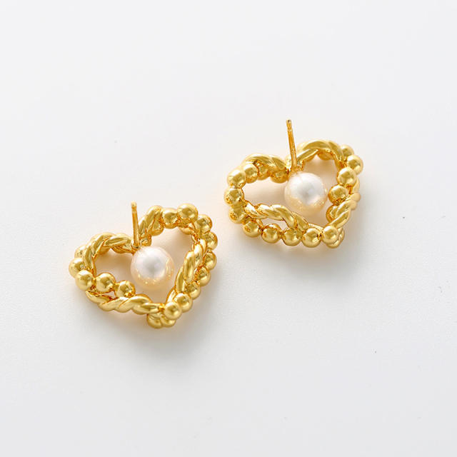 Vintage twisted heart pearl gold plated copper studs earrings
