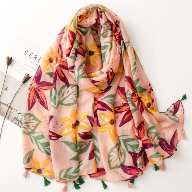 Hot sale beach flower pattern women fashion scarf