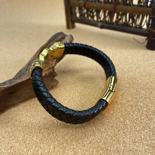 Vintage gold color twist circle pu leather stainless steel bracelet for men