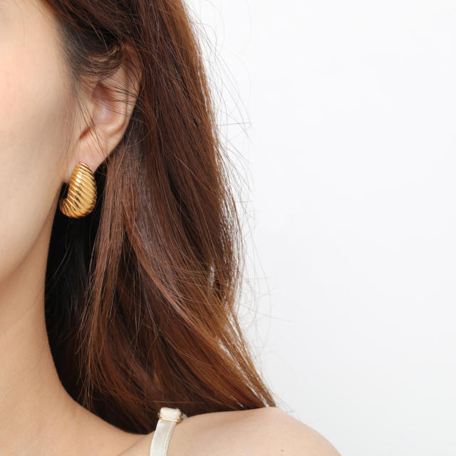 Chunky stainless steel studs earrings