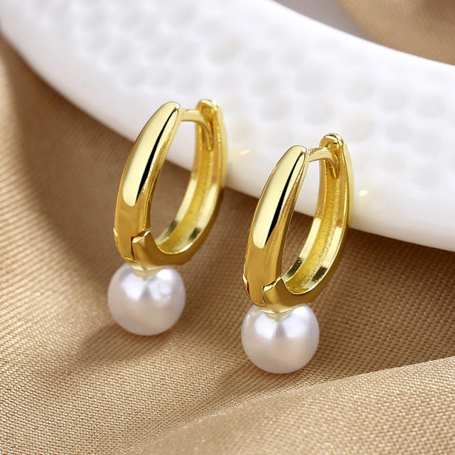 Chic pearl copper huggie earring for women