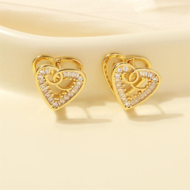 Elegant hollow heart diamond copper huggie earrings