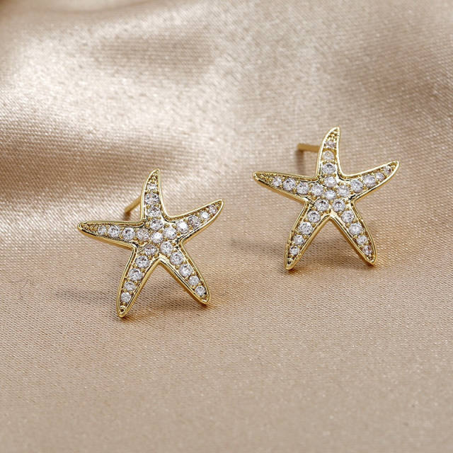 Korean fashion diamond starfish holiday earrings