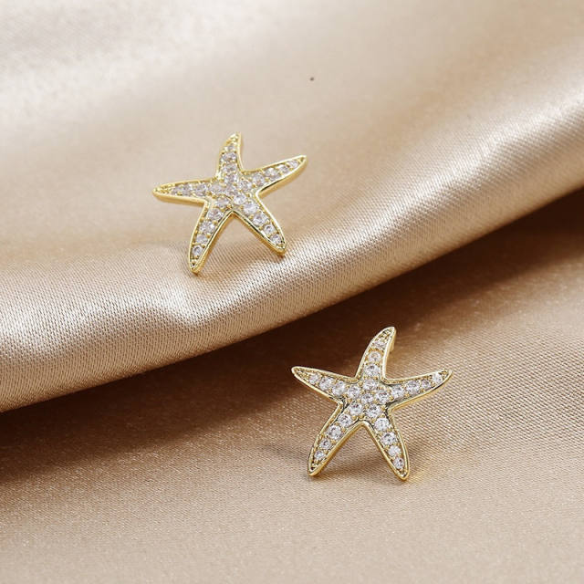 Korean fashion diamond starfish holiday earrings