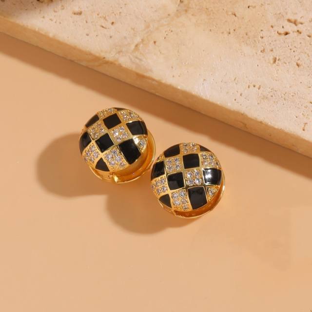 Classic checkered ball copper enamel earrings