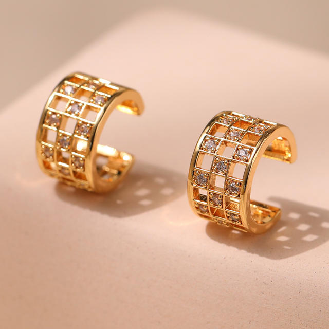 Chic cubic zircon squared gold plated copper ear cuff