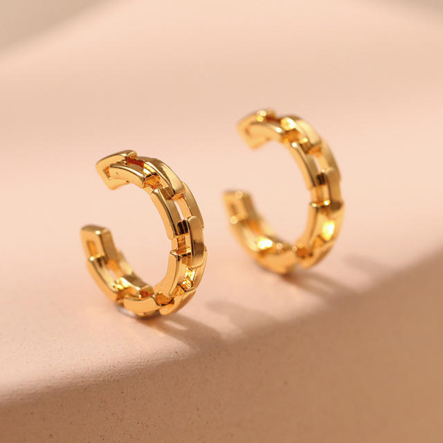 Personality chain design 18K gold plated copper ear cuff