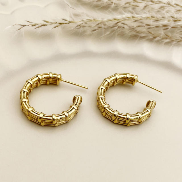 Vintage chunky design open hoop stainless steel earrings