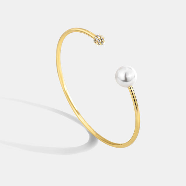 Simple pearl cubic zircon gold plated copper cuffs bangle