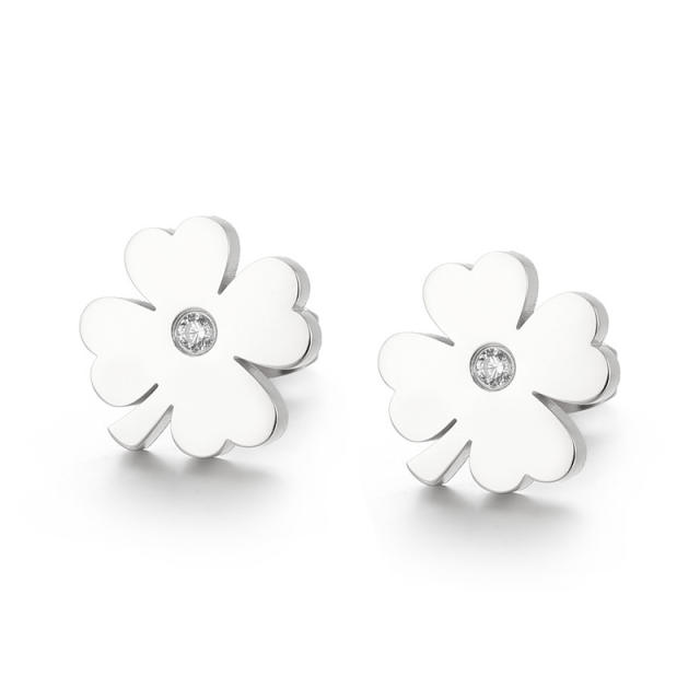 Sweet clover stainless steel studs earrings