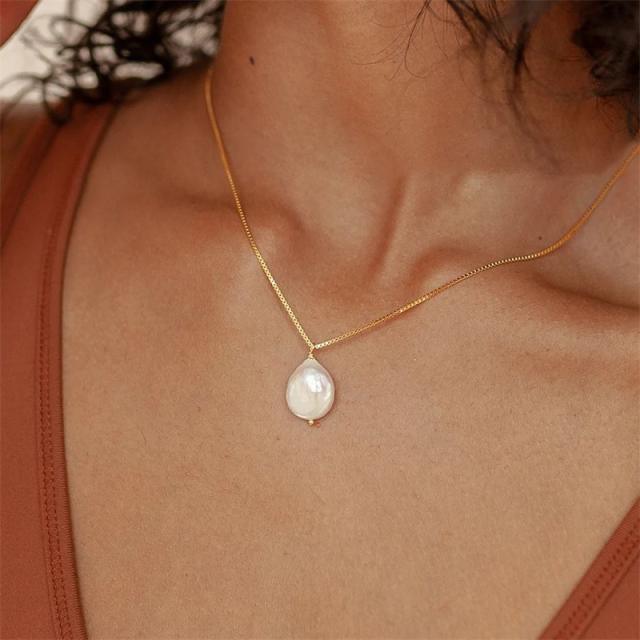 Dainty baroque pearl pendant stainless steel necklace