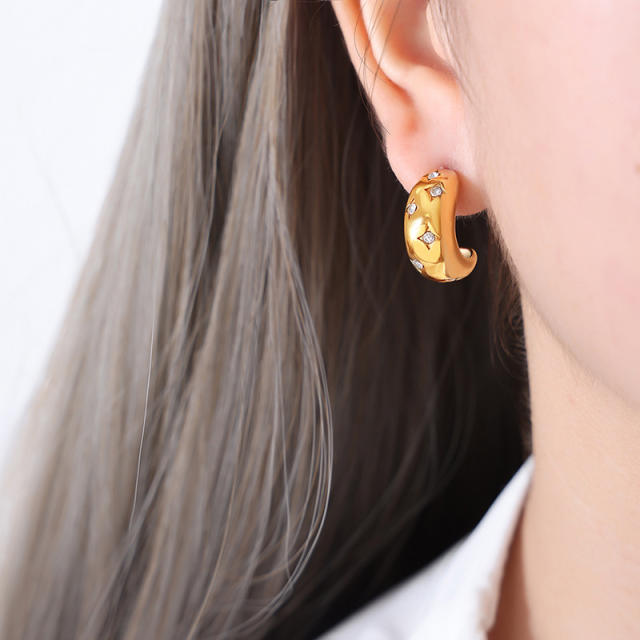 Vintage pearl stainless steel earrings for women