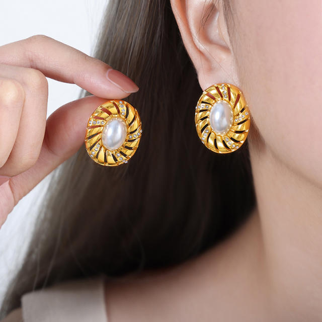 INS vintage pearl oval shape stainless steel studs earrings