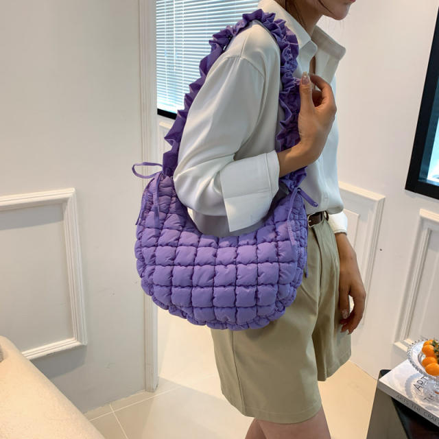 Korean fashion quilted pattern shoulder bag puff bag