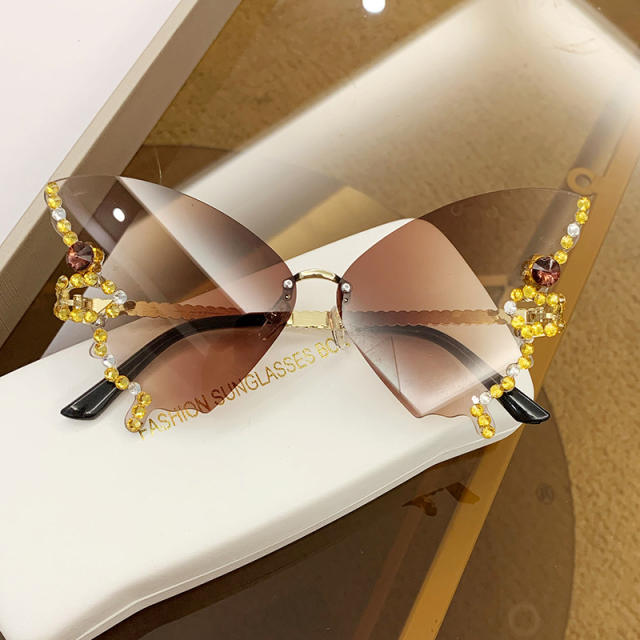 Personality colorful diamond butterfly rimless sunglasses