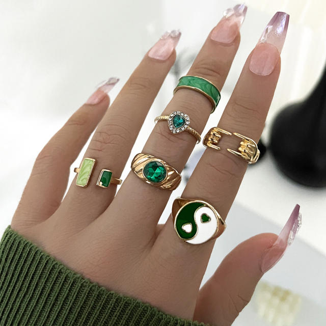 5pcs green color rhinestone statement stackable rings set