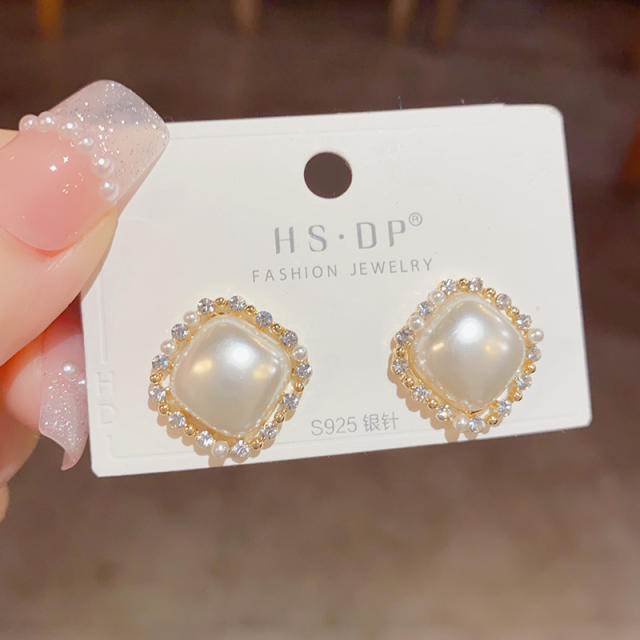 925 needle elegant pearl studs earrings