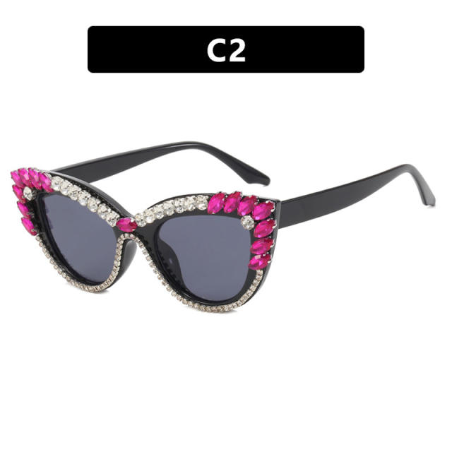 Luxury diamond cat eye shape sunglasses for women