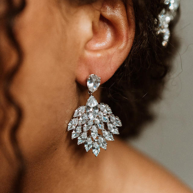Luxury pave setting cubic zircon wedding diamond earrings