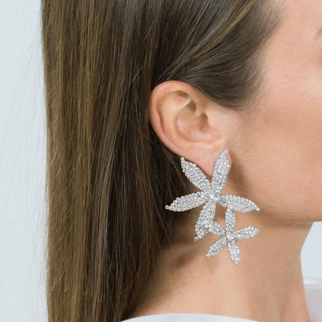 Luxury pave setting diamond flower starfish earrings