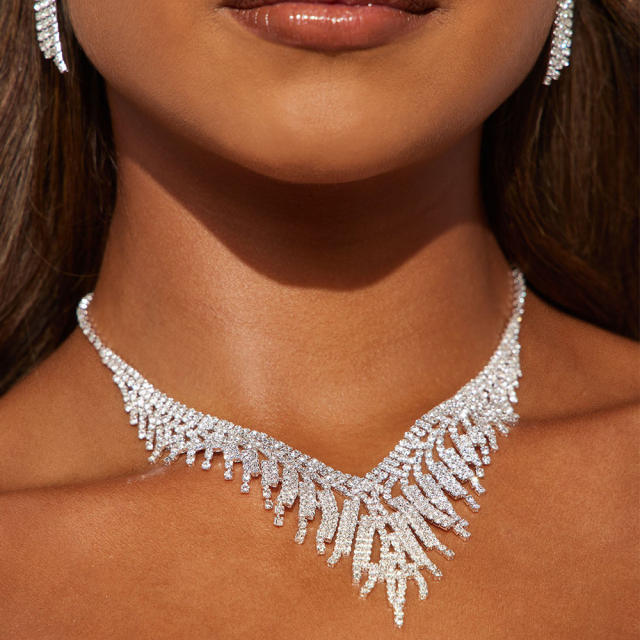 Delicate diamond tassel necklace set