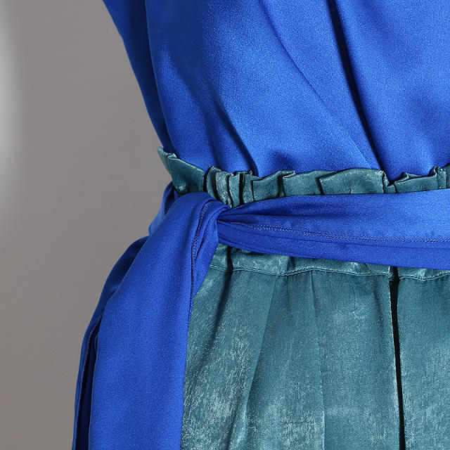 Elegant blue color satin sleeveless tops pants set