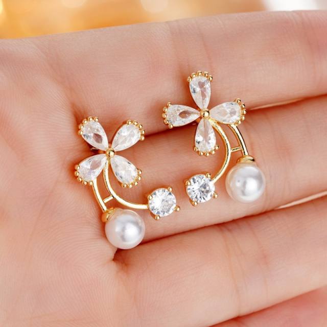 Chic cubic zircon diamond flower pearl women earrings