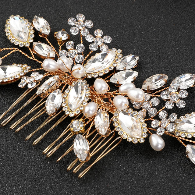 Delicate crystal stone flower handmade wedding hair combs