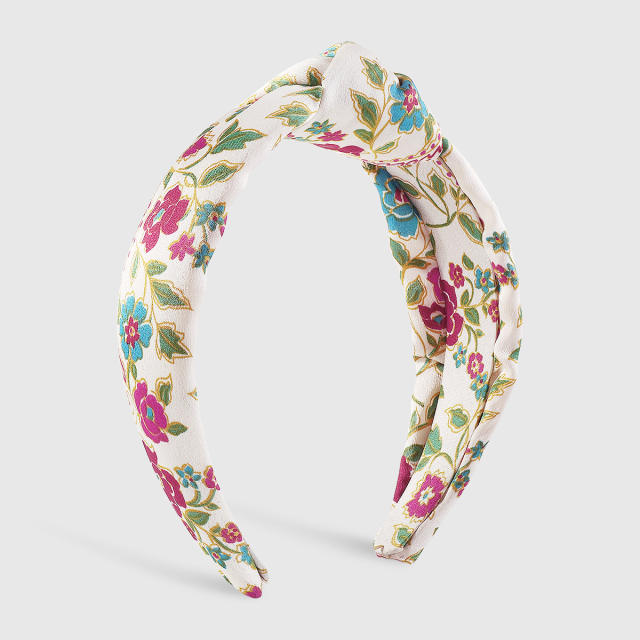 Vintage floral pattern knotted headband