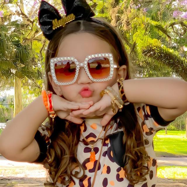 Cute square frame diamond sunglasses for kids