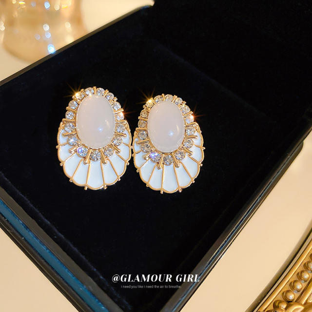 Vintage oval shape white enamel studs earrings for women