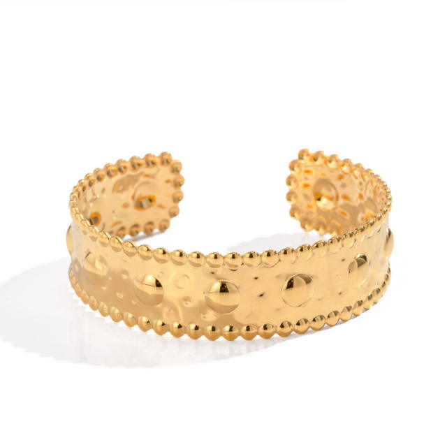 Vintage gold color carved 18K stainless steel cuffs bangle bracelet