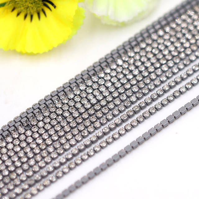 DIY colorful rhinestone chain