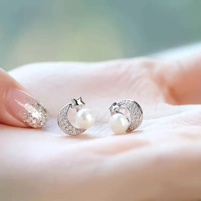 Chic silver color moon pearl studs earrings