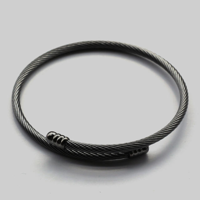 Classic heart wireless stainless steel bangle bracelet