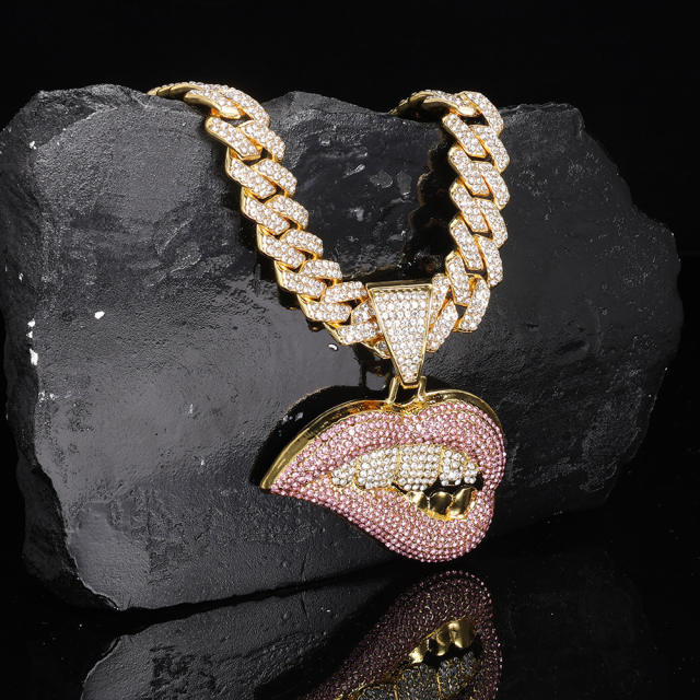 HIPHOP pink lips pendant diamond cuban chain necklace