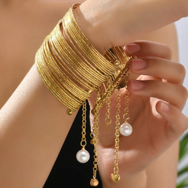 Personality pearl bead tassek charm metal bold cuffs bangle for women