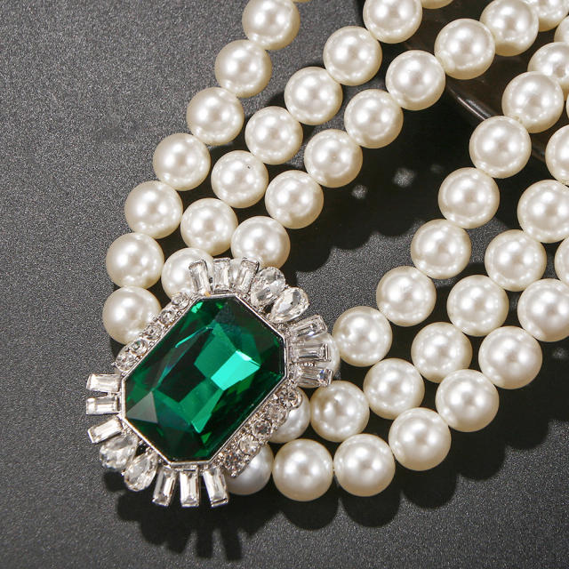 Classic emerald glass crystal pearl strand choker necklace