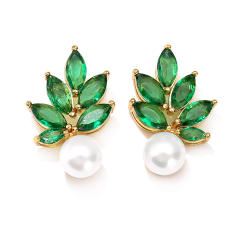 Luxury emerald cubic zircon pearl bead copper studs earrings